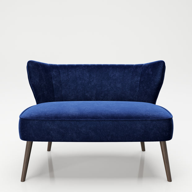 PLAYBOY - Sofa "KELLY", gepolsterter Loveseat mit Rückenlehne, Samtstoff in Blau mit Massivholzfüssen,Sessel & Sitzhocker - playboy